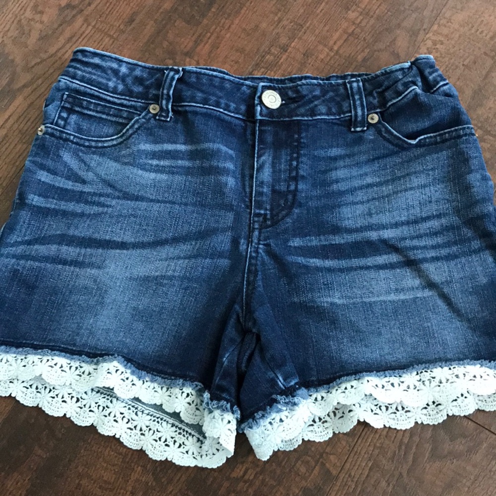 Jean Shorts with Lace on the Bottom